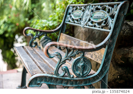 beautiful retro bench 135874024