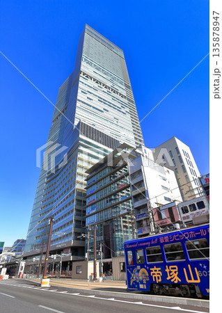 【大阪府】あべのハルカスと近鉄南大阪線　 135878947