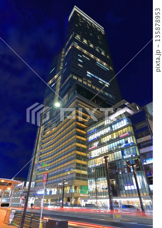 【大阪府】あべのハルカスの夜景(天王寺) 【大阪府】あべのハルカスの夜景(天王寺) 135878953