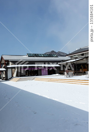 冬の道の駅たくみの里 群馬県 冬の道の駅たくみの里 群馬県 135884101