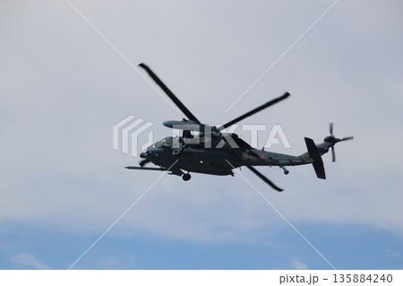 航空自衛隊のUH-60J 救助ヘリ 135884240