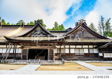 高野山 金剛峯寺　本坊・大玄関 135886109