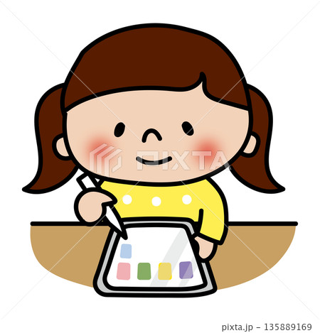 タブレット学習をする子供(女の子) タブレット学習をする子供(女の子) 135889169