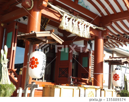 初詣稲毛浅間に願を掛け 135889374