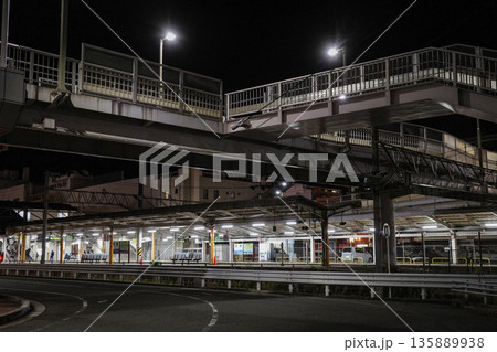 夜の呉市 135889938