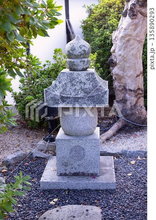 小泉八雲記念館 遺髪塔 小泉八雲記念館 遺髪塔 135890293