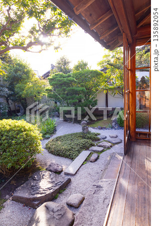 小泉八雲旧居の縁側 小泉八雲旧居の縁側 135892054