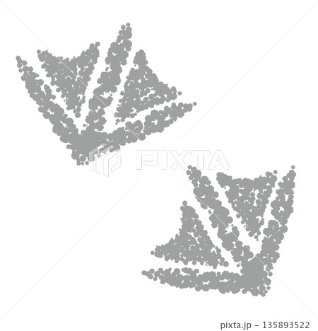 クレヨン素材　手描きの水鳥の足跡のイラスト 135893522