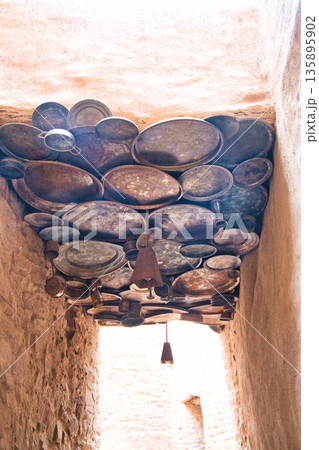 アル・ウラのオールドタウンの美しい景観 アル・ウラのオールドタウンの美しい景観 135895902