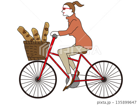 自転車で買い物する女性 自転車で買い物する女性 135899647