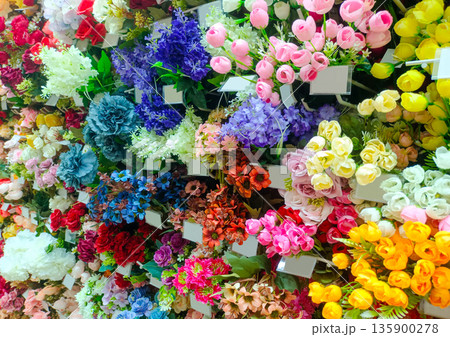 Dense Wall of Assorted Artificial Roses and Flowers for Event Decoration 135900278