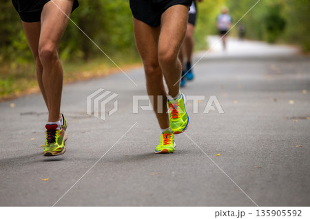 Legs two runners running 135905592
