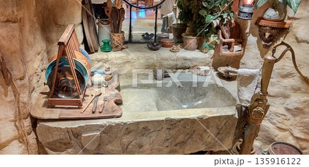 ホビット穴の風景【ニュージーランド・マタマタ】 ホビット穴の風景【ニュージーランド・マタマタ】 135916122