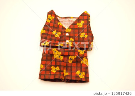 ぬい服　赤チェックセットアップ　3 135917426