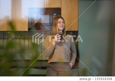 Soft Morning Light Framing a Peaceful Coffee Break Soft Morning Light Framing a Peaceful Coffee Break 135918108