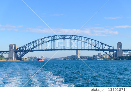 オーストラリアのシドニーで眺める街並みの風景 135918714