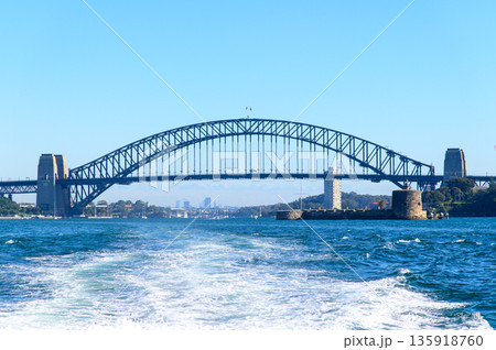オーストラリアのシドニーで眺める街並みの風景 135918760