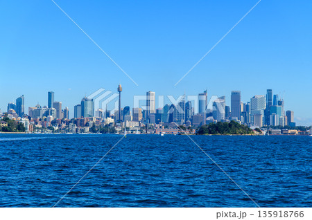 オーストラリアのシドニーで眺める街並みの風景 オーストラリアのシドニーで眺める街並みの風景 135918766