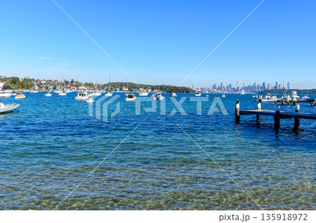 オーストラリアのシドニー近郊で眺める美しい海岸風景 135918972