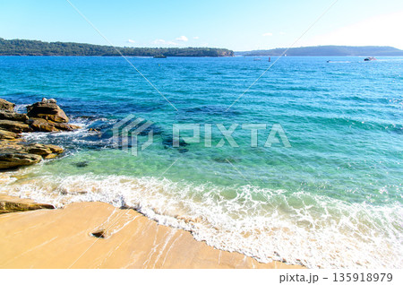 オーストラリアのシドニー近郊で眺める美しい海岸風景 135918979