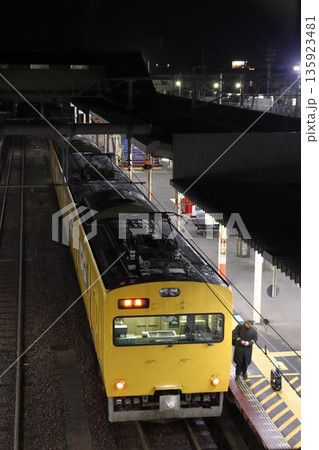 ［JR-V］伯備線115系電車（ワンマン運転：新見⇔米子） 135923481