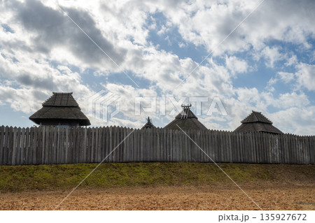 弥生の風景　吉野ヶ里 135927672