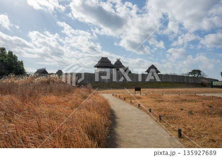 弥生の風景　吉野ヶ里 135927689