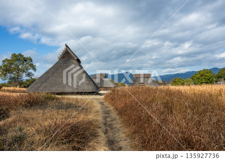 弥生の風景　吉野ヶ里 135927736