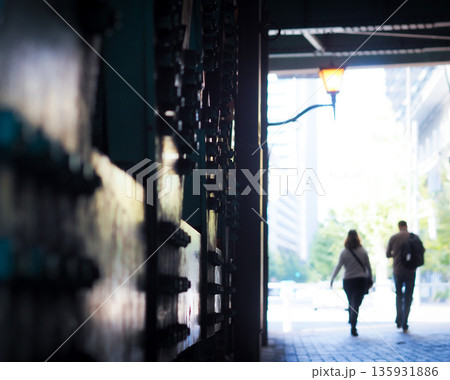 有楽町のガード 135931886