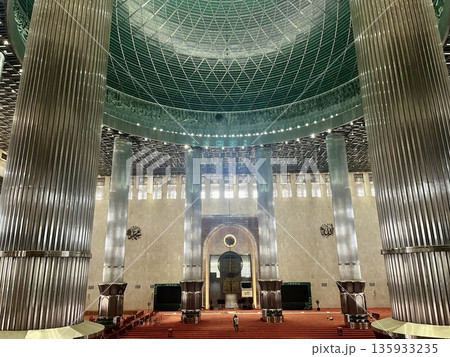 イスティクラル大モスク 135933235