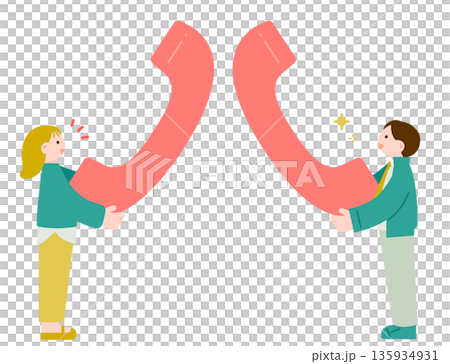 電話で相談する女性とカスタマーサービスの男性 135934931