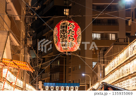 《東京都》東京のお祭り・日本橋べったら市 《東京都》東京のお祭り・日本橋べったら市 135935069