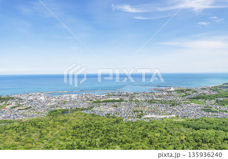 北海道紋別市 初夏の紋別市の街並み 北海道紋別市 初夏の紋別市の街並み 135936240