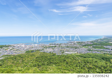 北海道紋別市 初夏の紋別市の街並み 北海道紋別市 初夏の紋別市の街並み 135936242