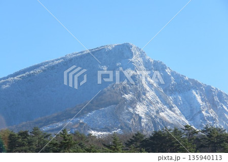 磐梯山の雪景色 磐梯山の雪景色 135940113