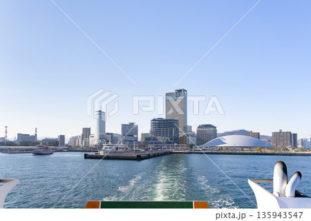 小豆島フェリー船上から見た風景 小豆島フェリー船上から見た風景 135943547