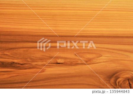【ナチュラルな木目テクスチャシリーズ】【杉・シダー】背景・壁紙・デザインアイデア用 135944843