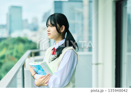 女子高校生のポートレート 女子高校生のポートレート 135948042