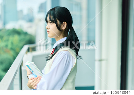 女子高校生のポートレート 女子高校生のポートレート 135948044