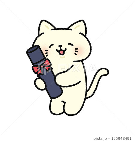 卒業証書を持ったかわいいネコ 卒業証書を持ったかわいいネコ 135948491