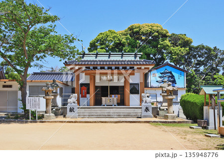 山口県下関市の高台にある日の出スポット豊功神社 135948776