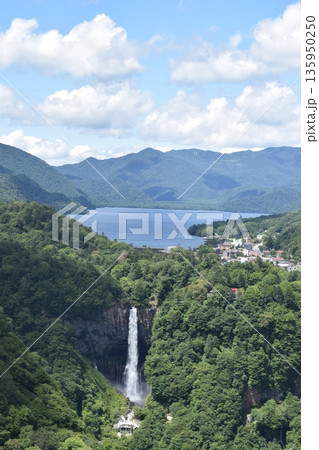 栃木県日光市 中禅寺湖全景 栃木県日光市 中禅寺湖全景 135950250