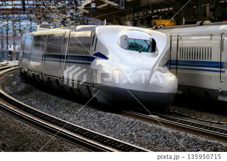 日本の大動脈を駆ける!! 東海道新幹線 N700S ~米原駅にて駅にて 日本の大動脈を駆ける!! 東海道新幹線 N700S ~米原駅にて駅にて 135950715