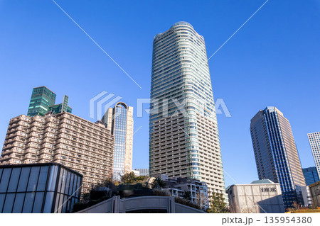 東京都港区麻布台から神谷町方向の街並み 東京都港区麻布台から神谷町方向の街並み 135954380