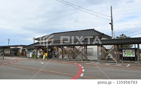 城端駅 城端駅 135956783