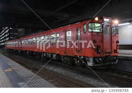 高岡駅のキハ40 135956785