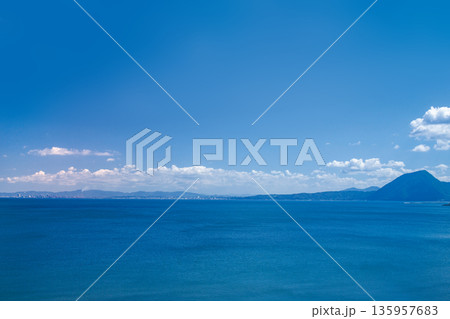 別府湾と大分市街地 別府湾と大分市街地 135957683