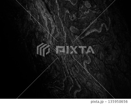 ダークトーン　ストーン　テクスチャー 背景 135958656