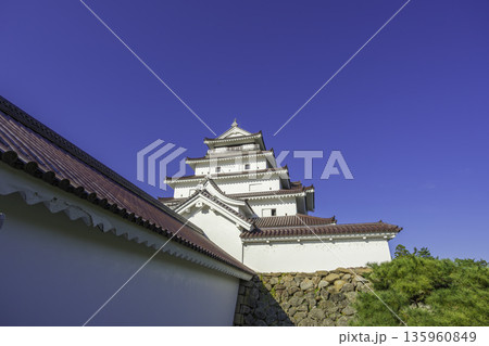 会津　鶴ヶ城　若松城　天守閣　福島県会津若松市 135960849