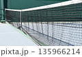 テニスコート 135966214